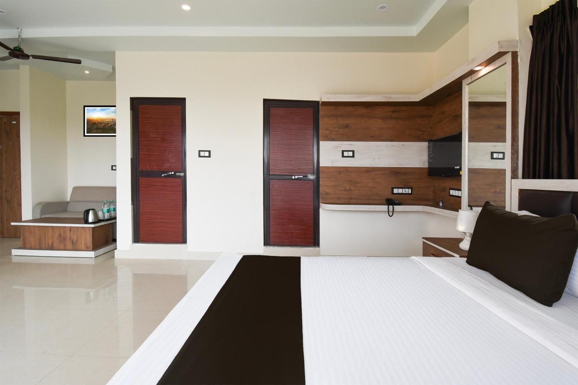 Hotel O Nilmadhab International Tarapith Ngoại thất bức ảnh
